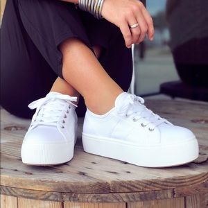 Steve Madden Emmi Sneakers